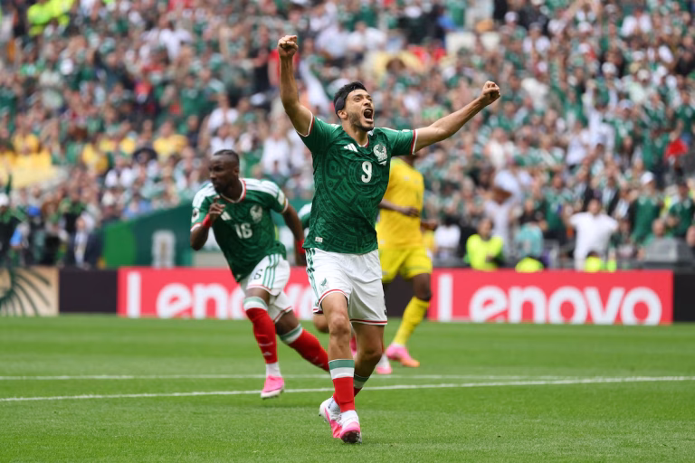 Mexico Defeat South Africa 2-0 In Fiery World Cup Opener As Three Players See Red