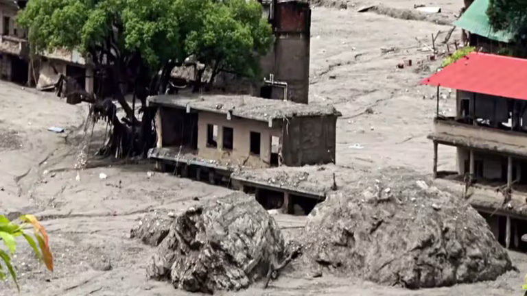 Nepal Flood Death Toll Hits 903 As Nearly 5,000 People Remain Missing